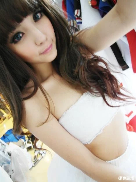 17307074.webp