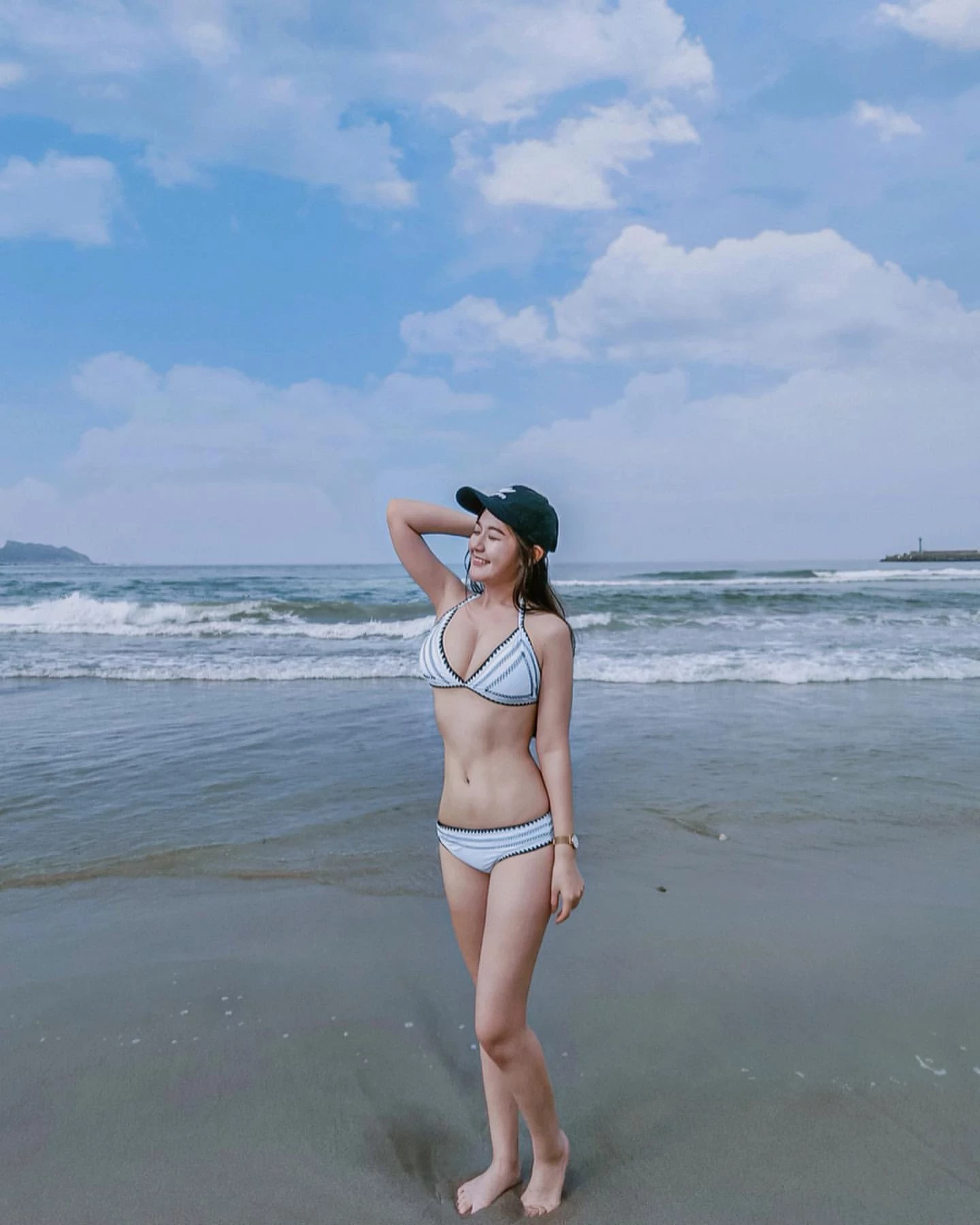 4214017.webp
