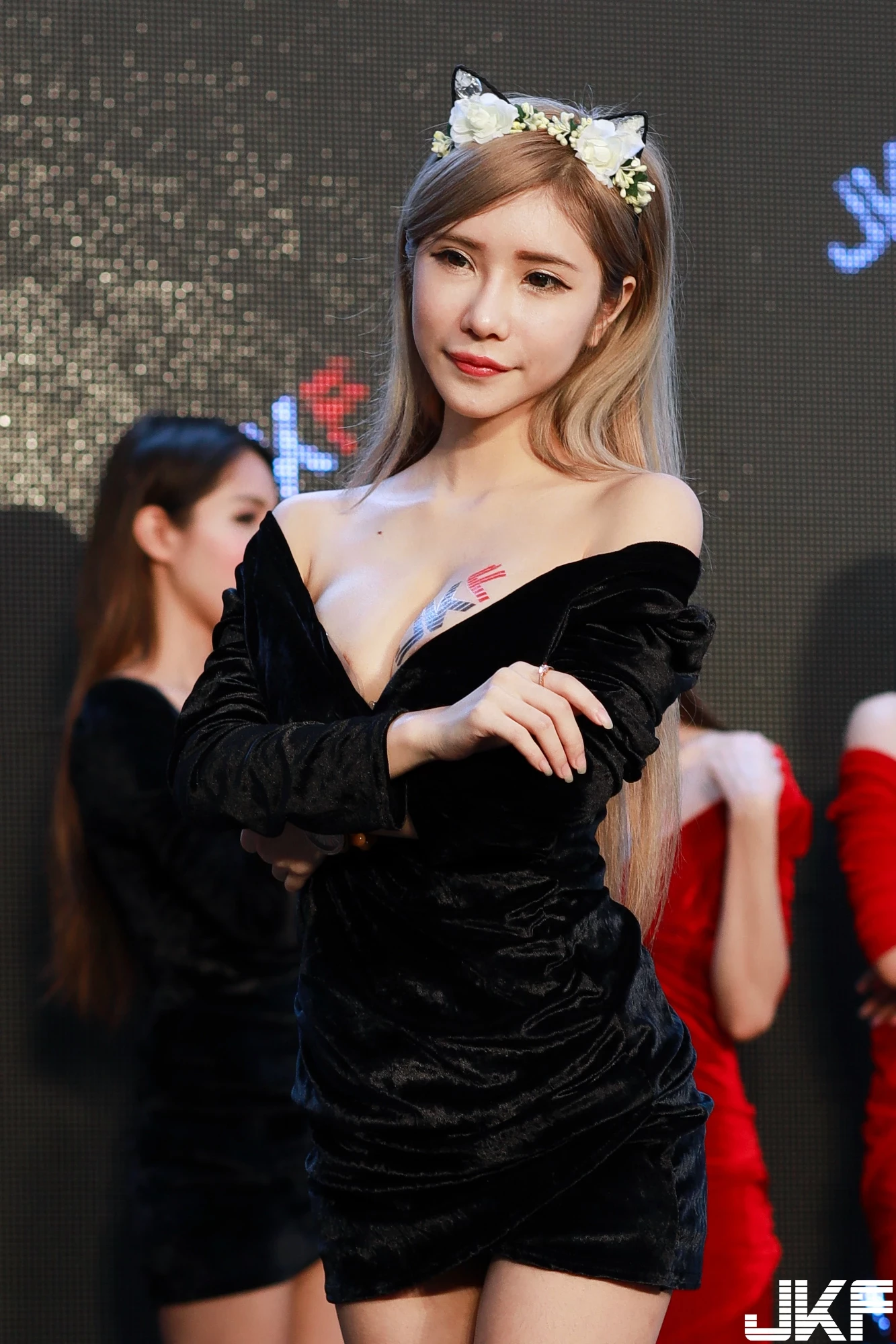 16837236.webp