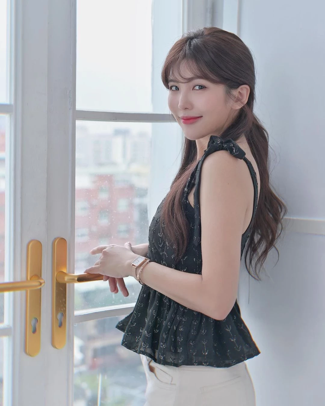 18440071.webp