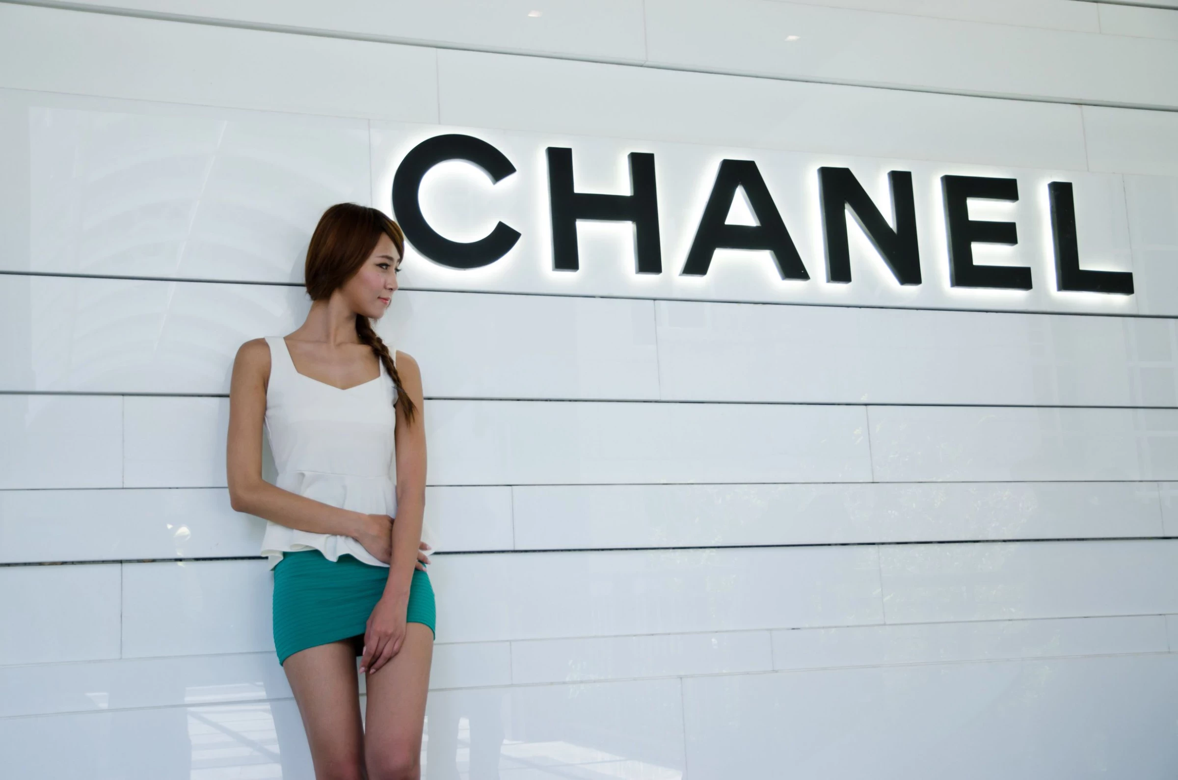 30740847.webp