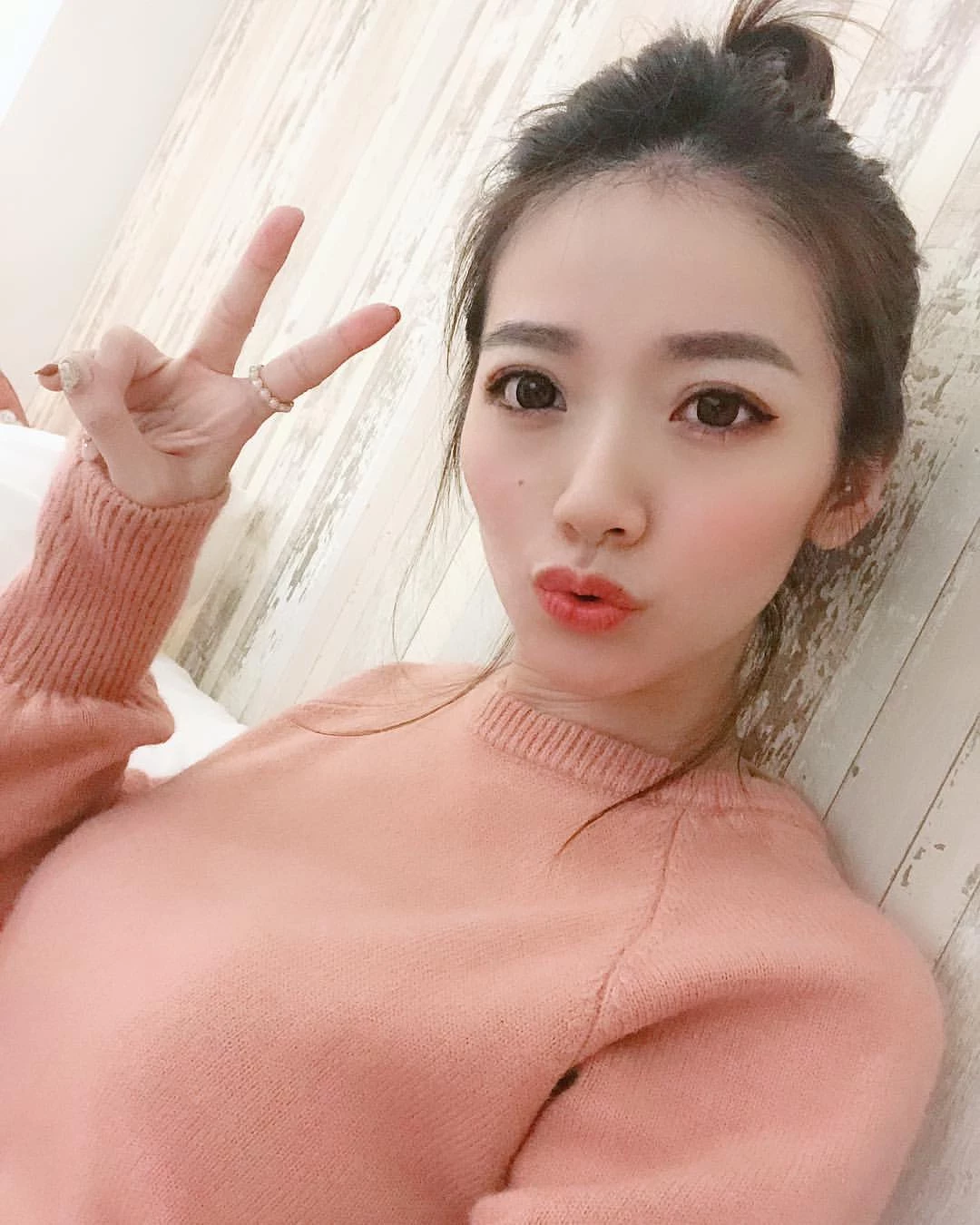 4347418.webp