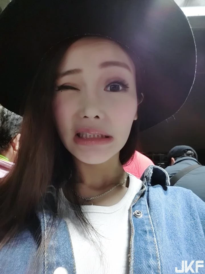 16792512.webp