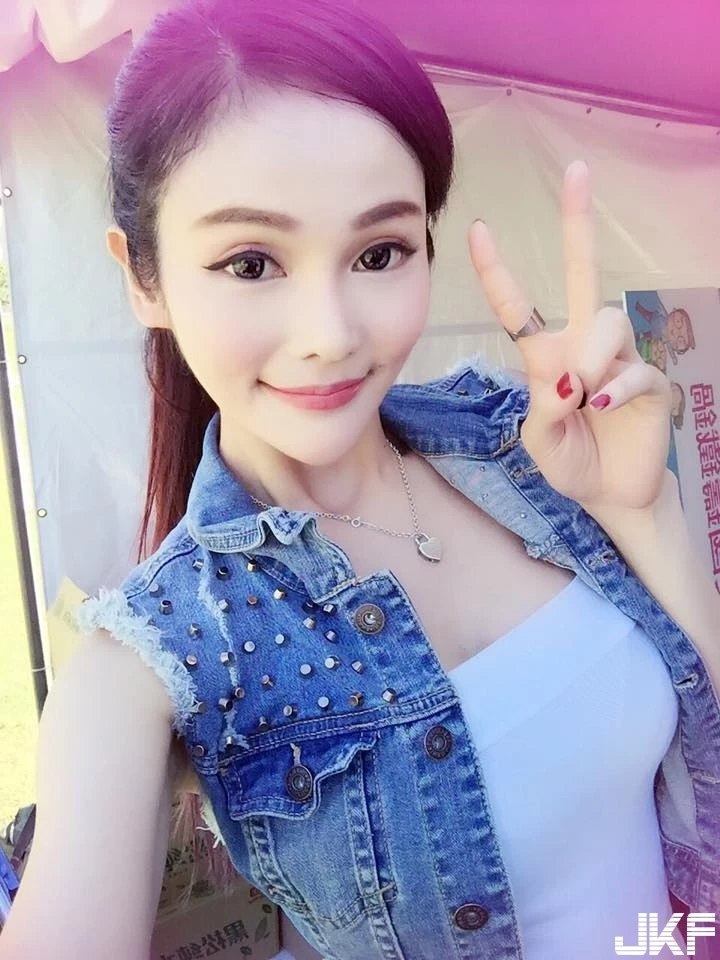 16792523.webp