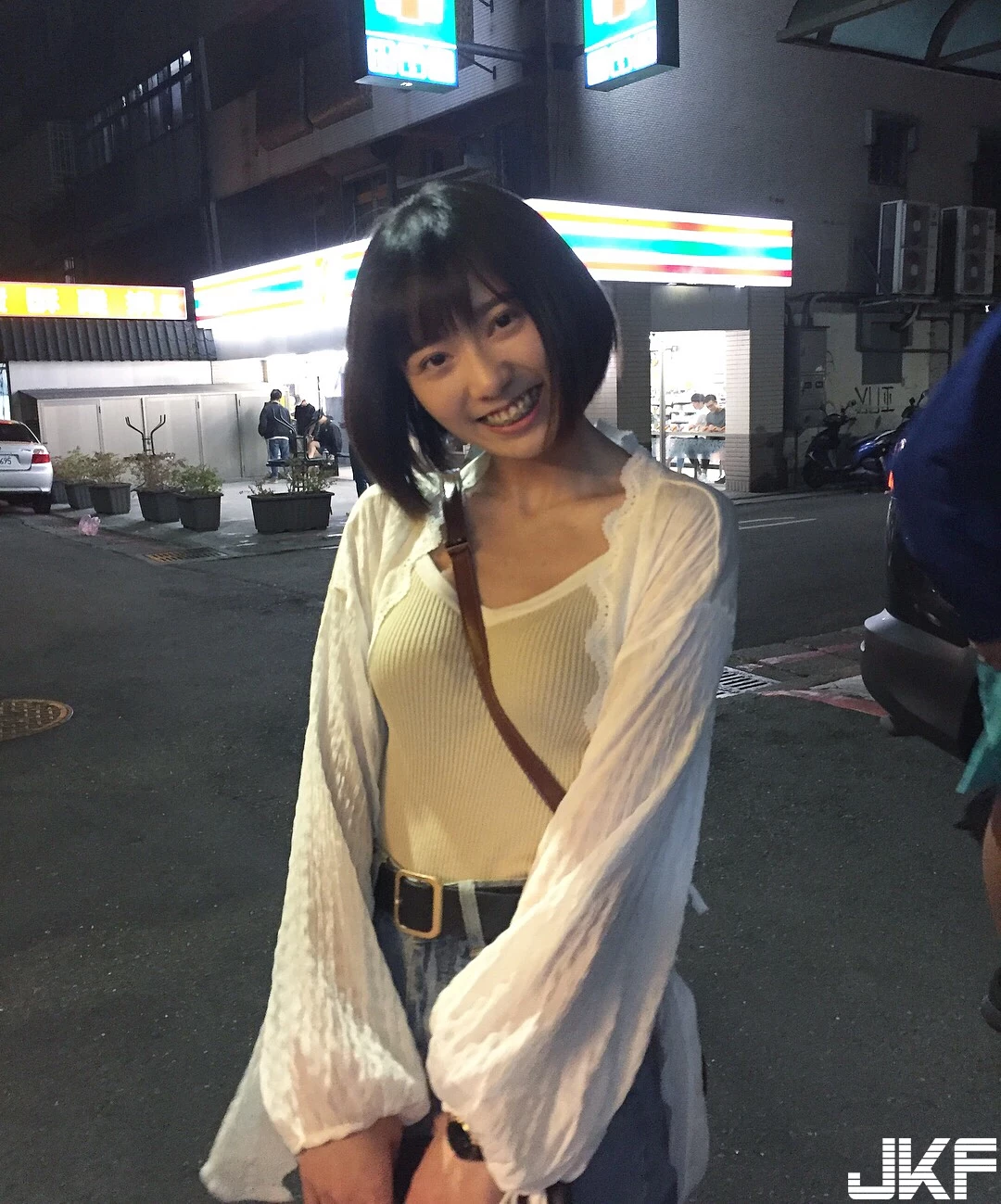 4729998.webp