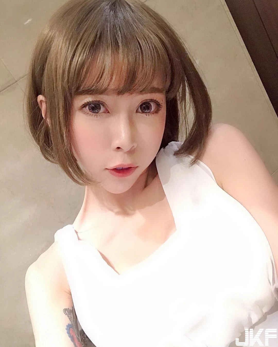 4536469.webp