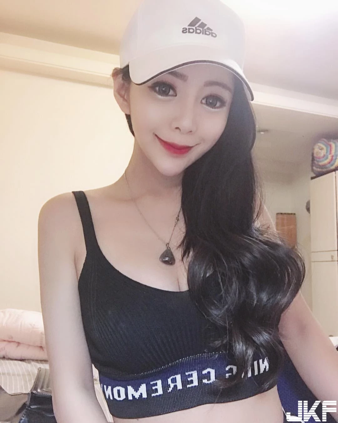 4744428.webp