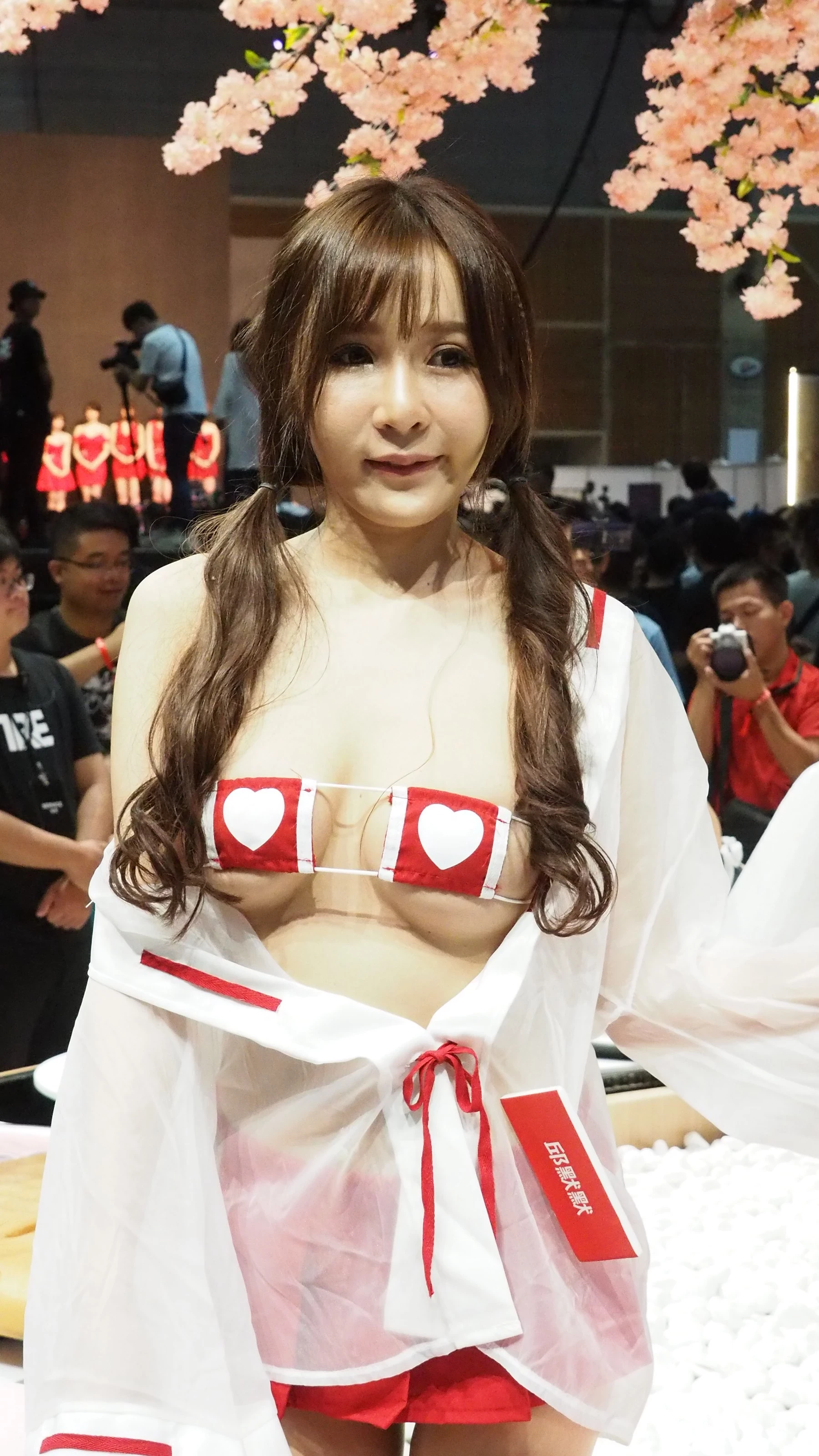 4267320.webp