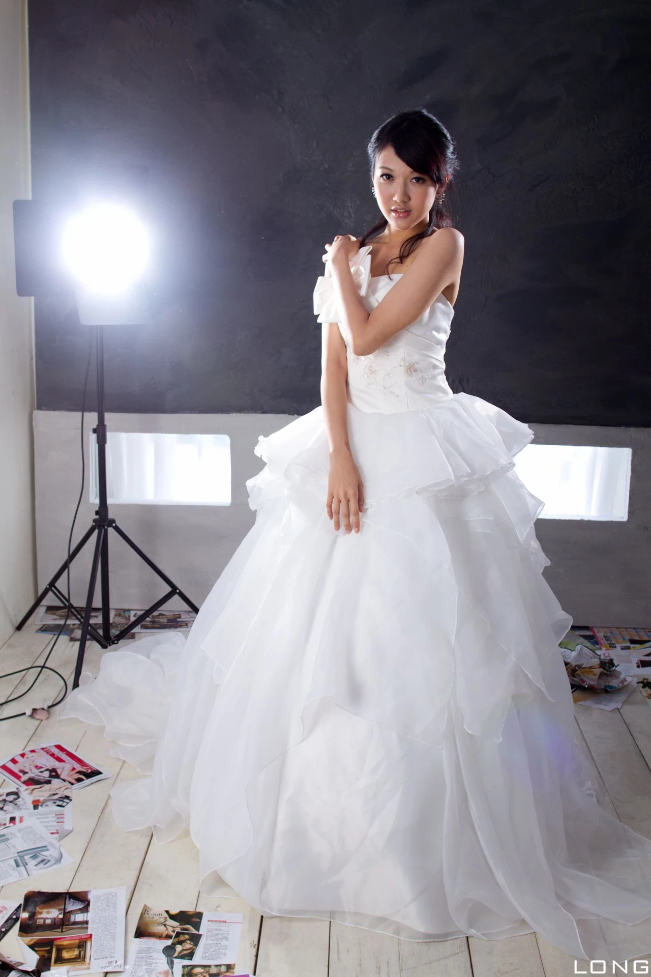 30741587.webp