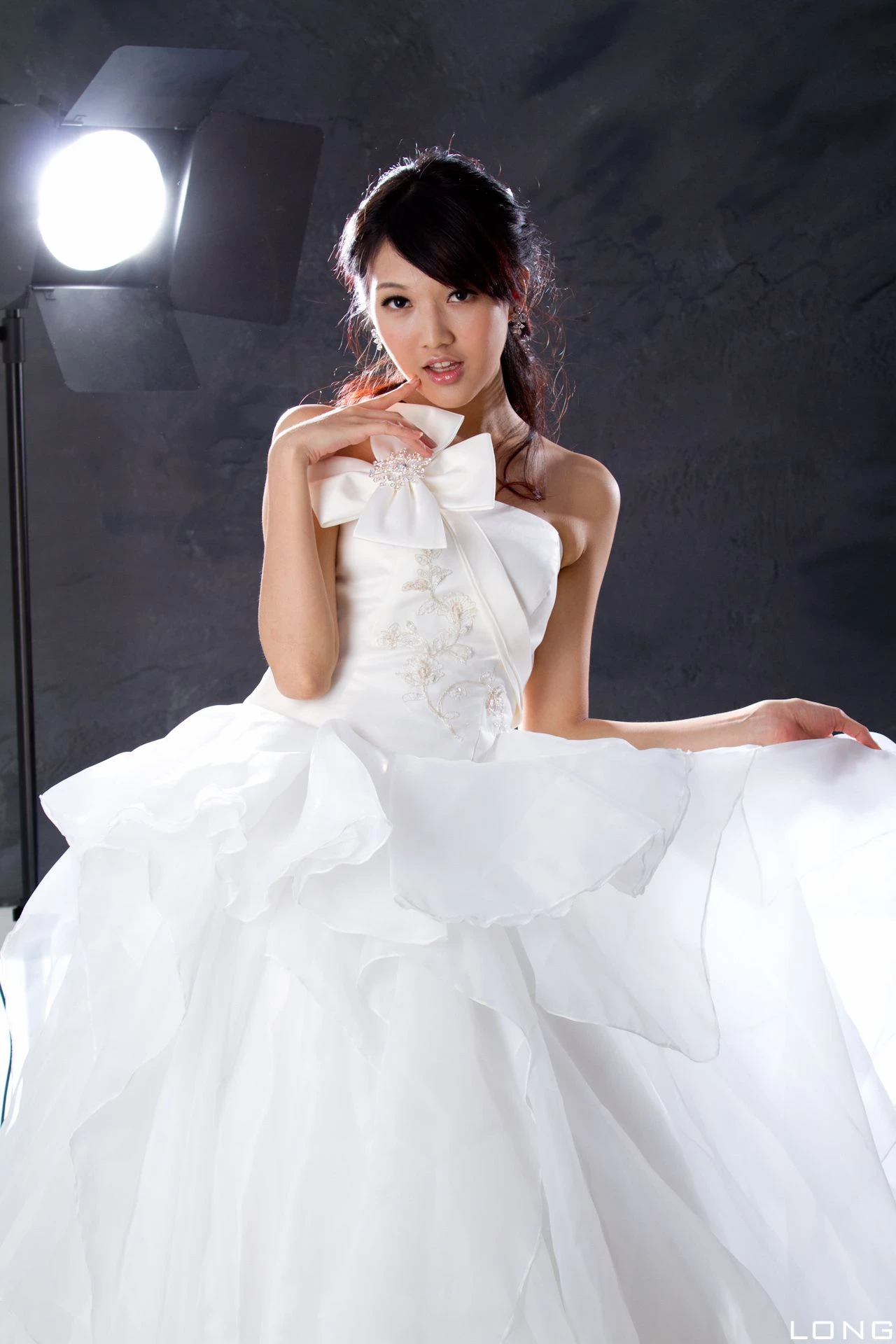 30741594.webp
