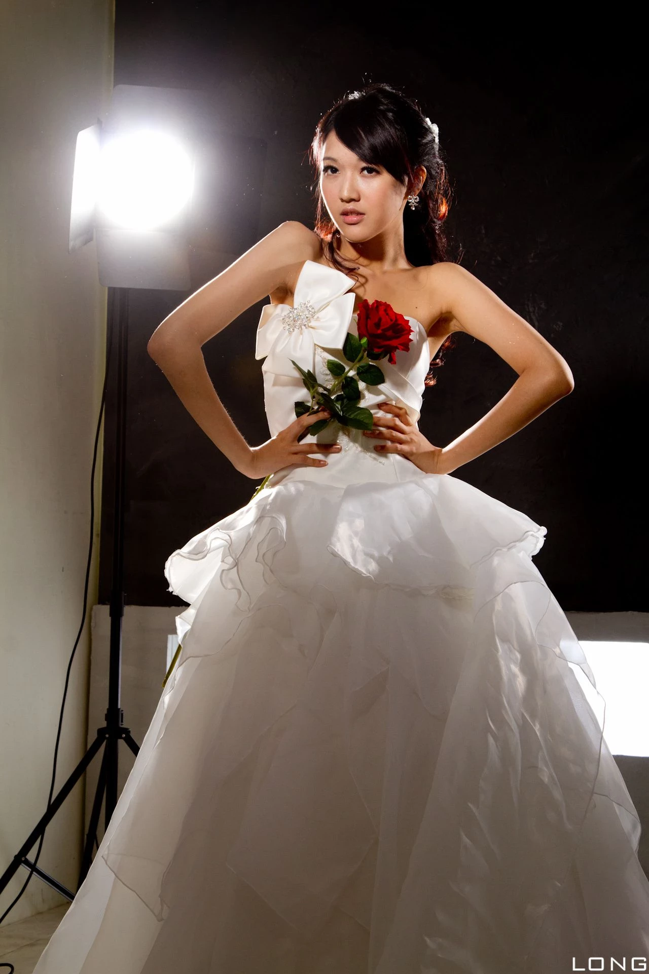 30741602.webp