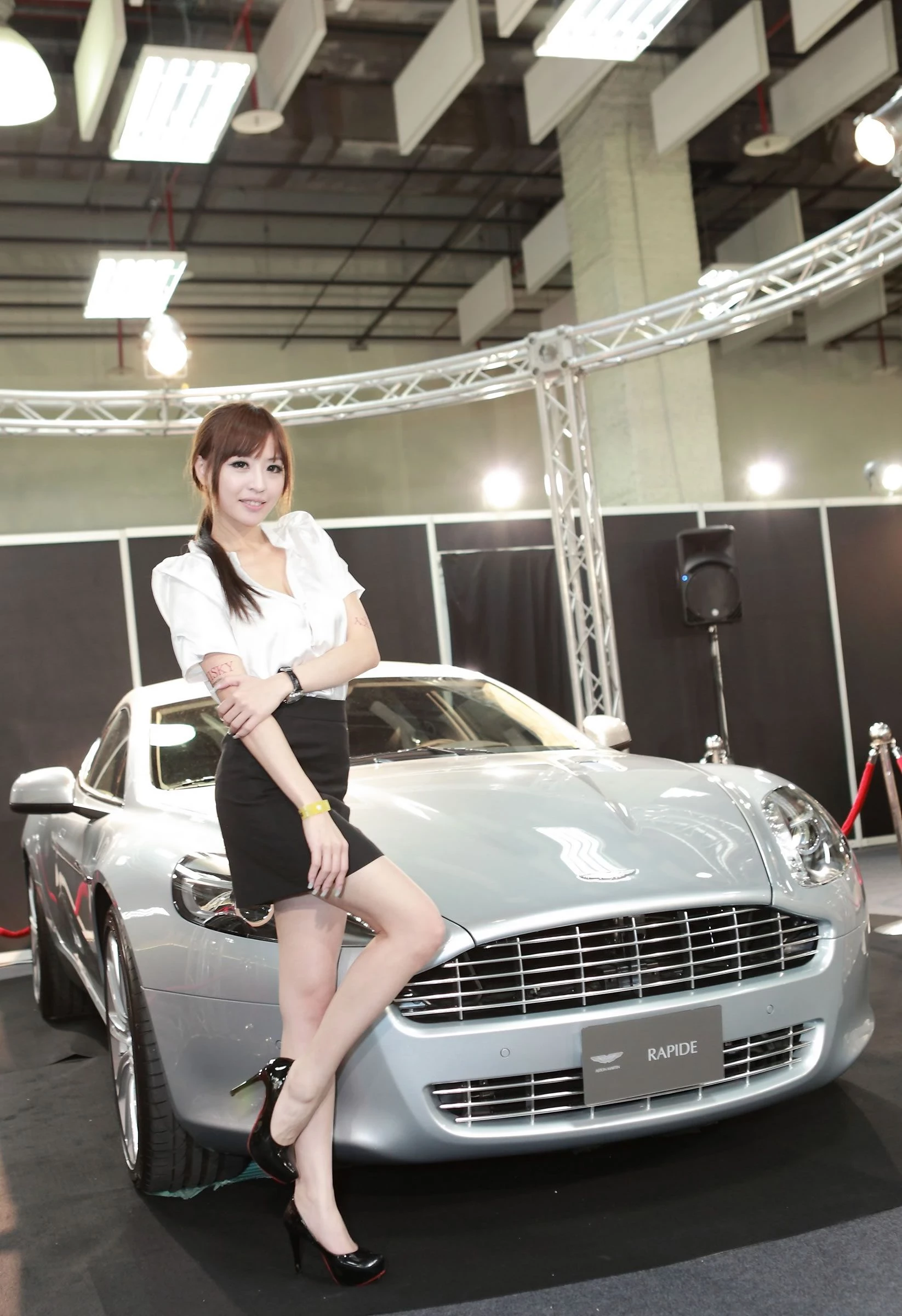 30740971.webp