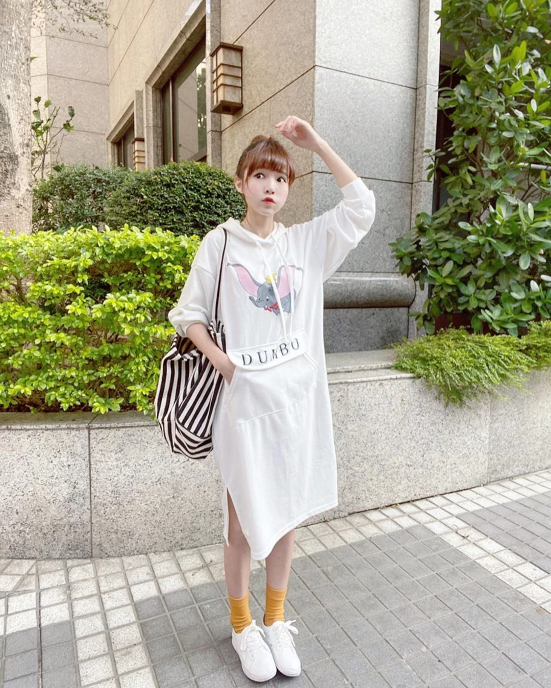 4112026.webp