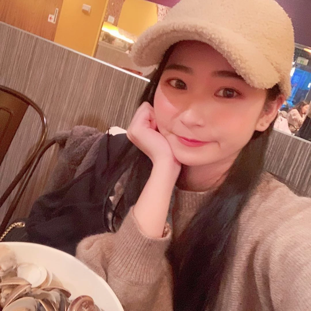 4111688.webp