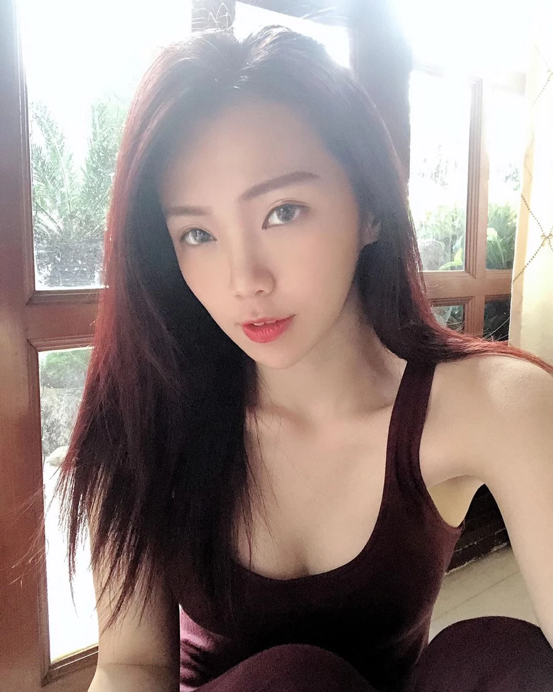 4112049.webp
