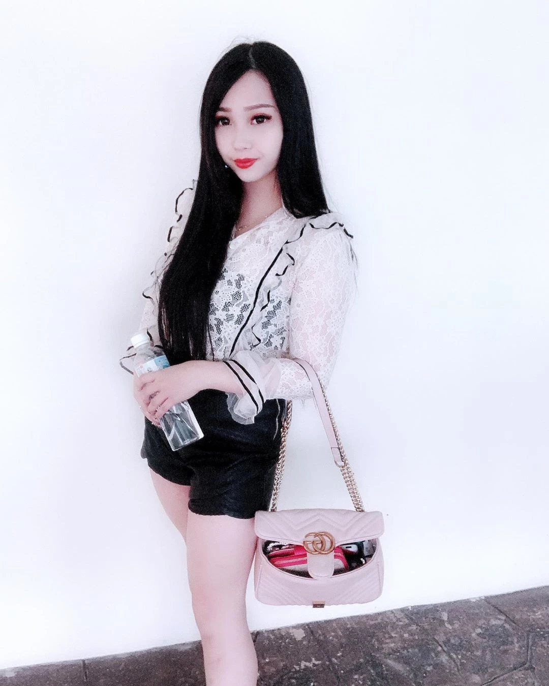 4111710.webp