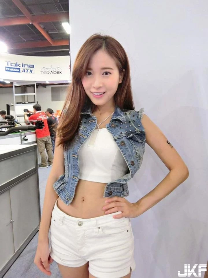 16818945.webp
