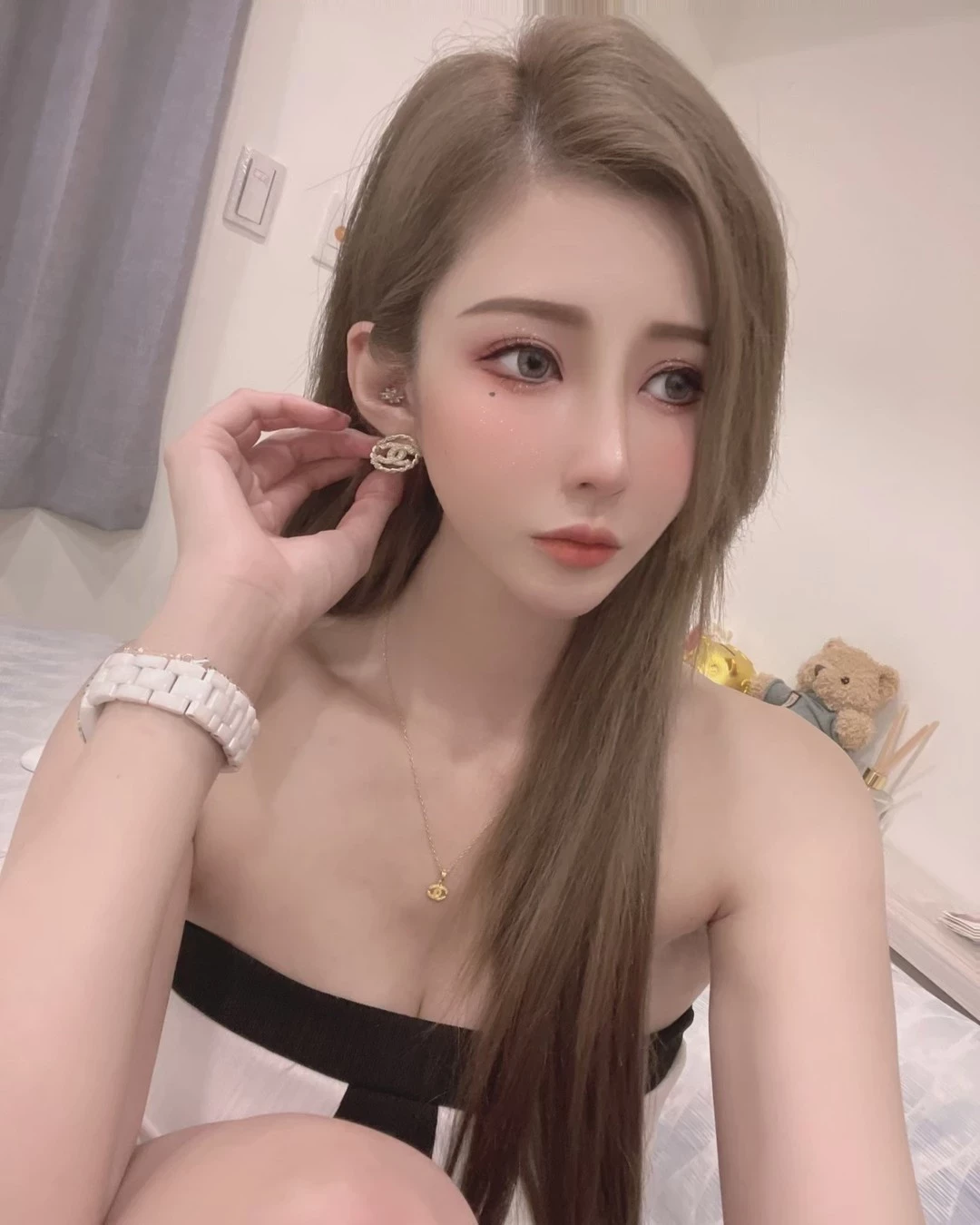 23026919.webp
