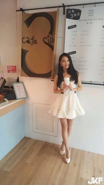 16881502.webp