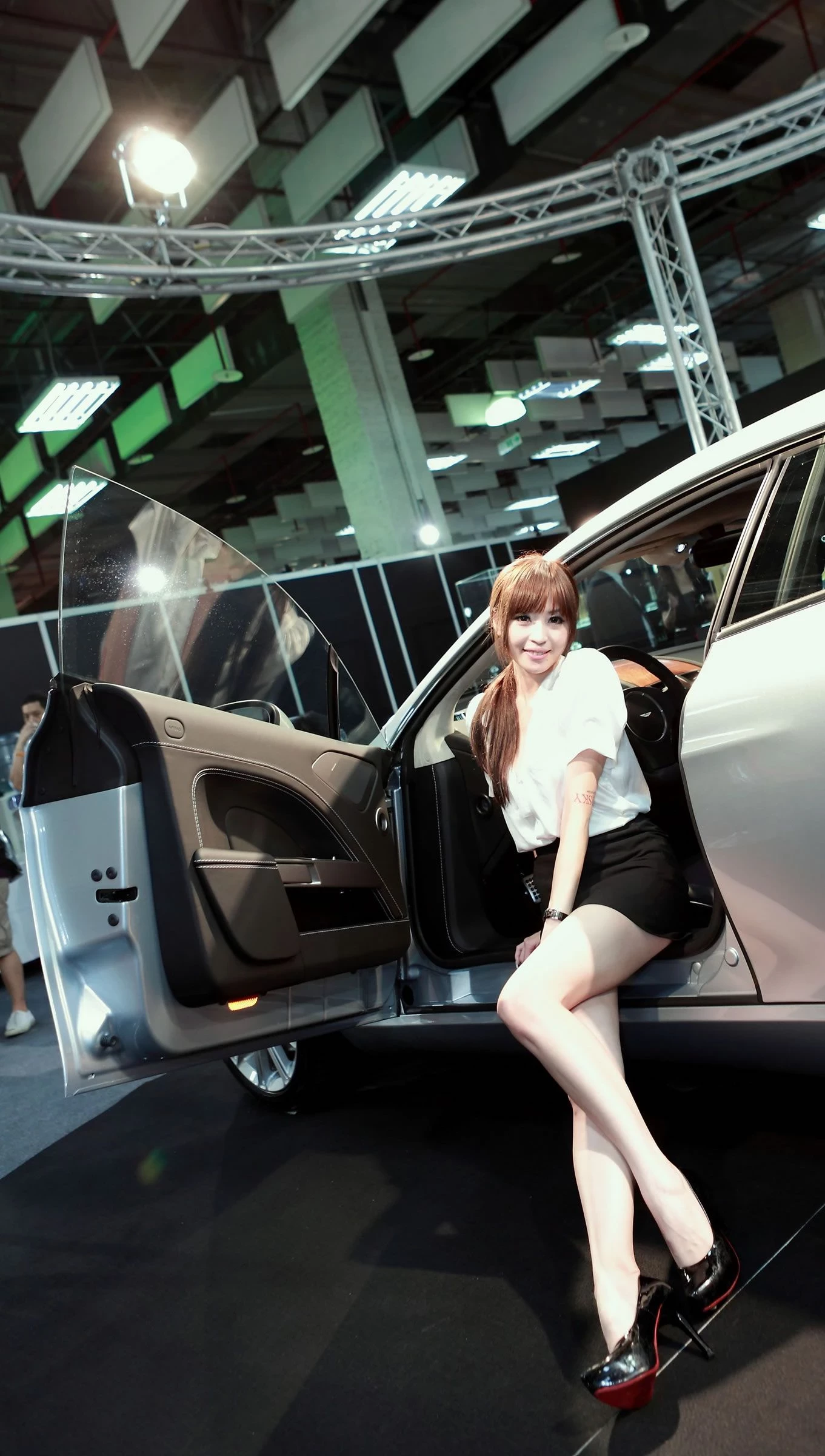 30740972.webp