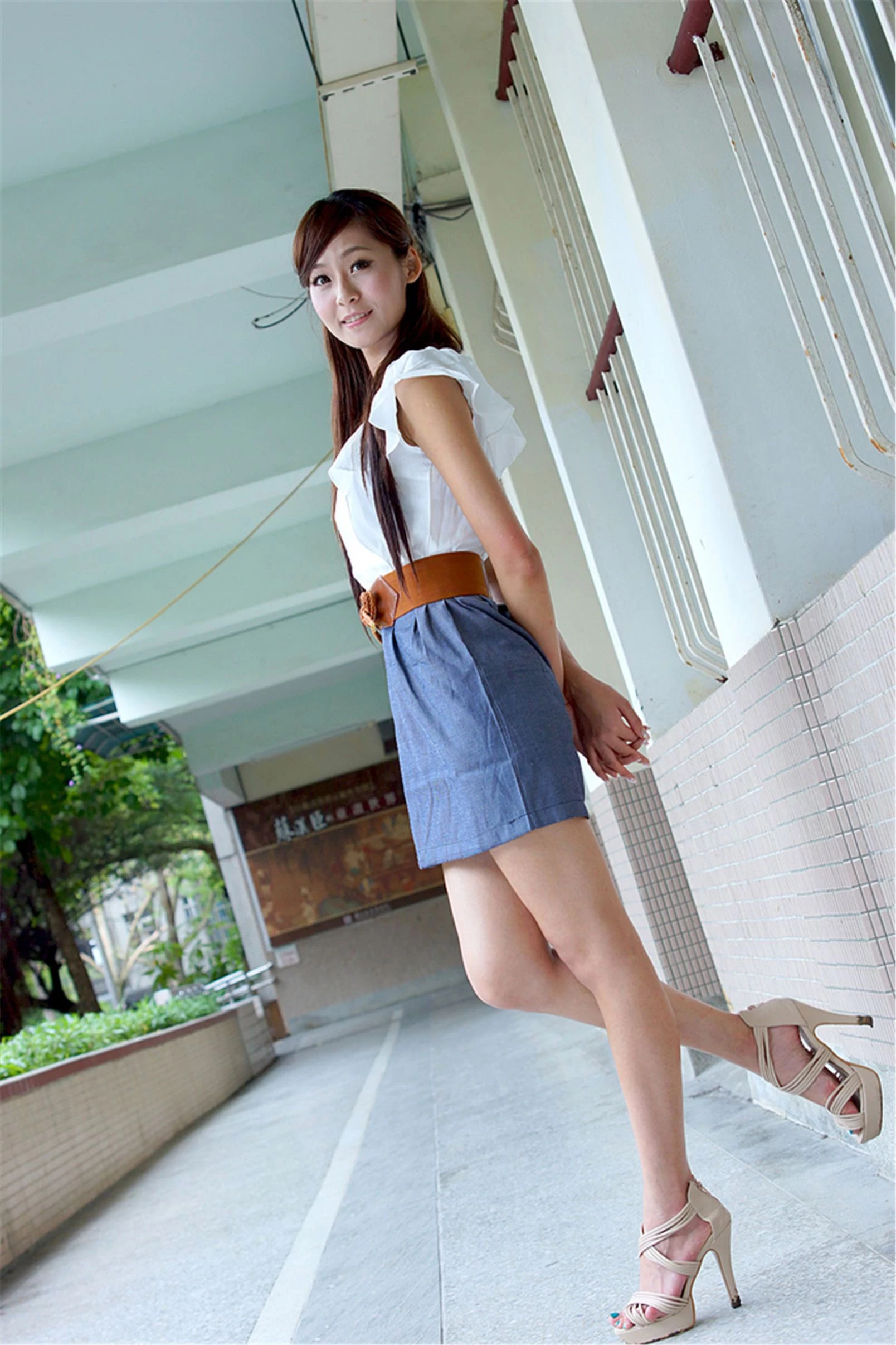 30727817.webp