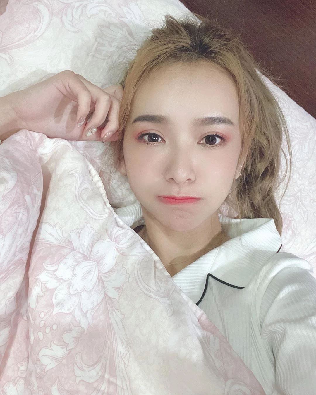 4111838.webp