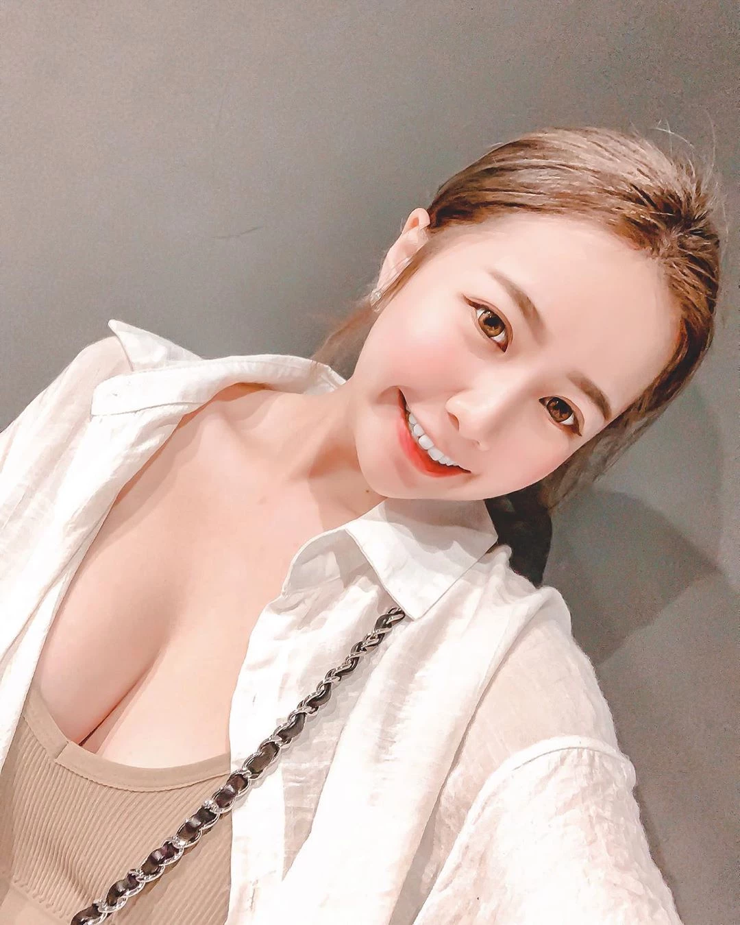 4111861.webp