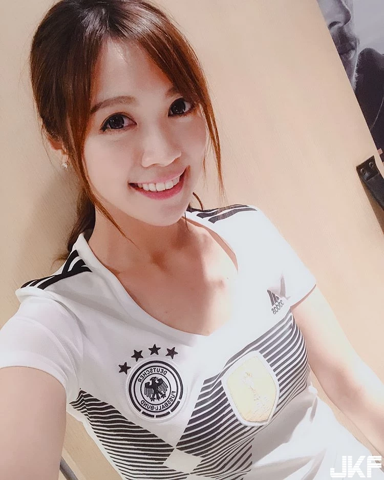 4704799.webp
