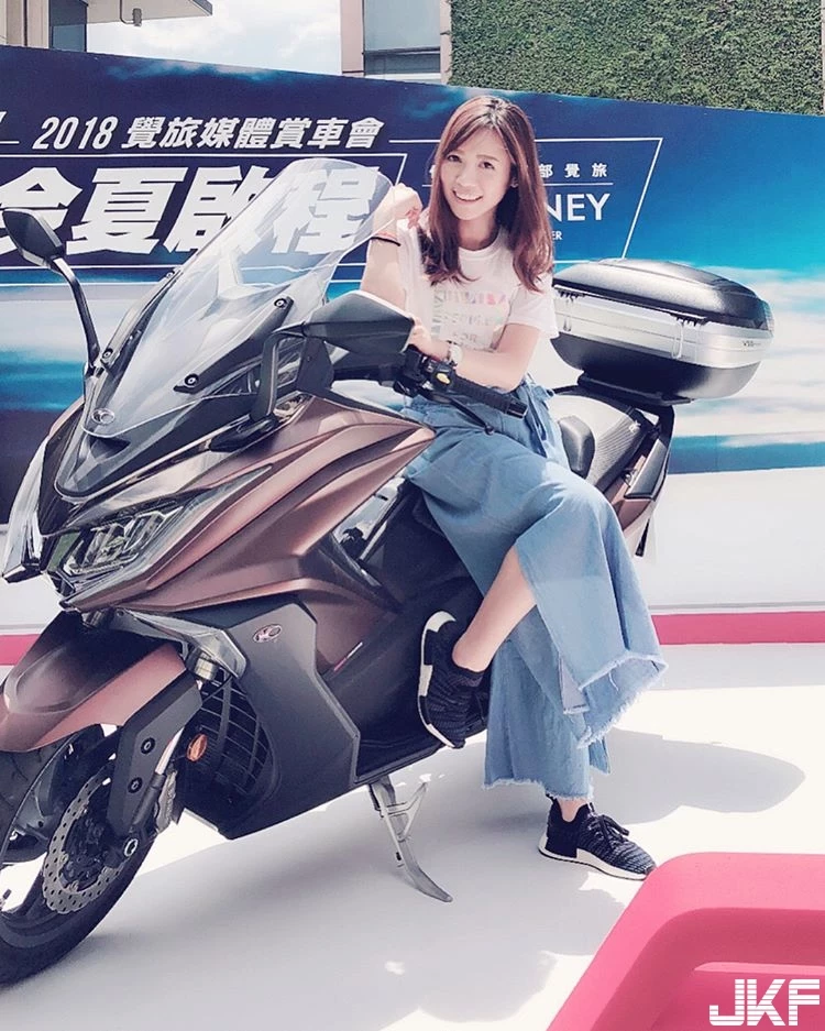 4704800.webp