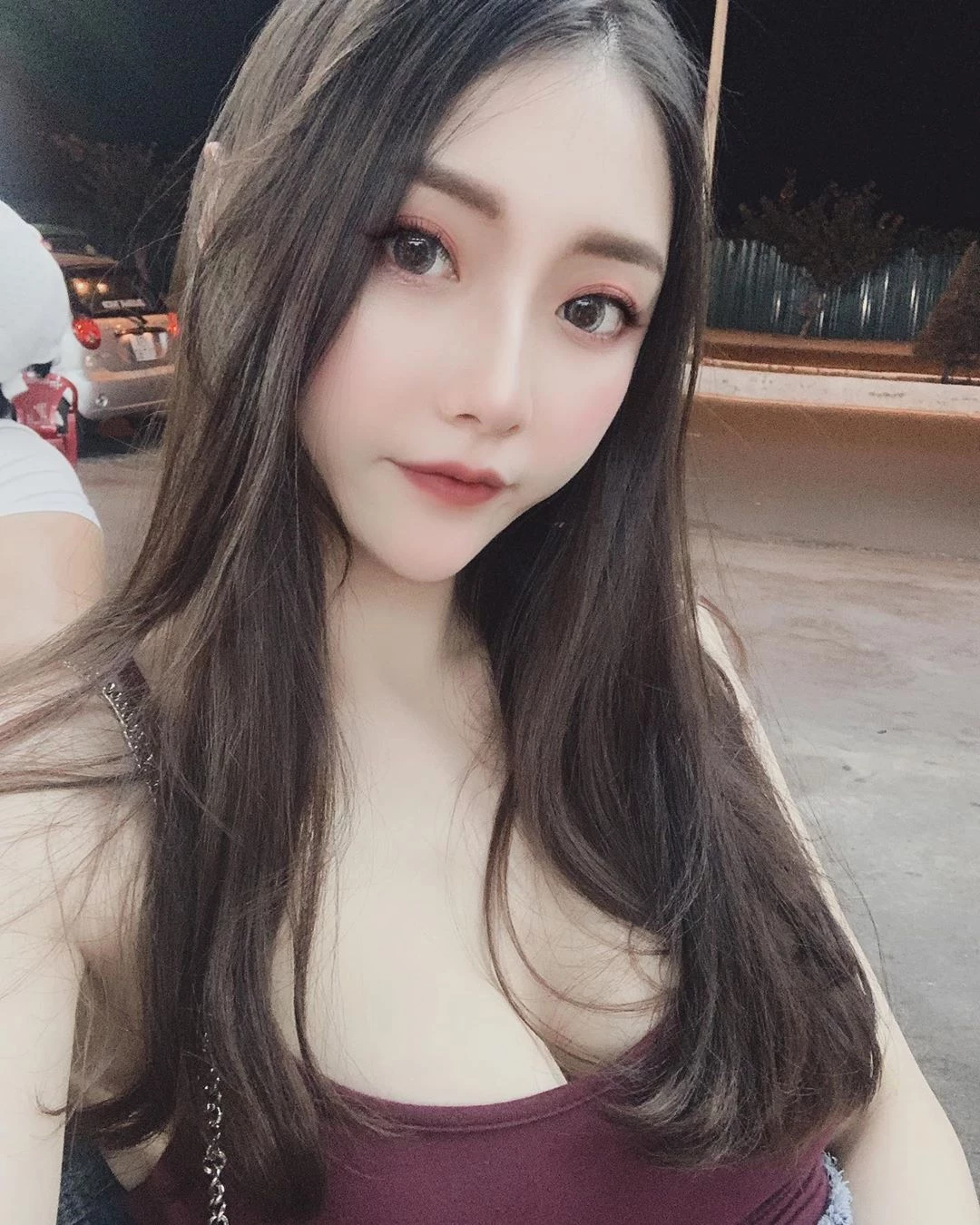 4111546.webp
