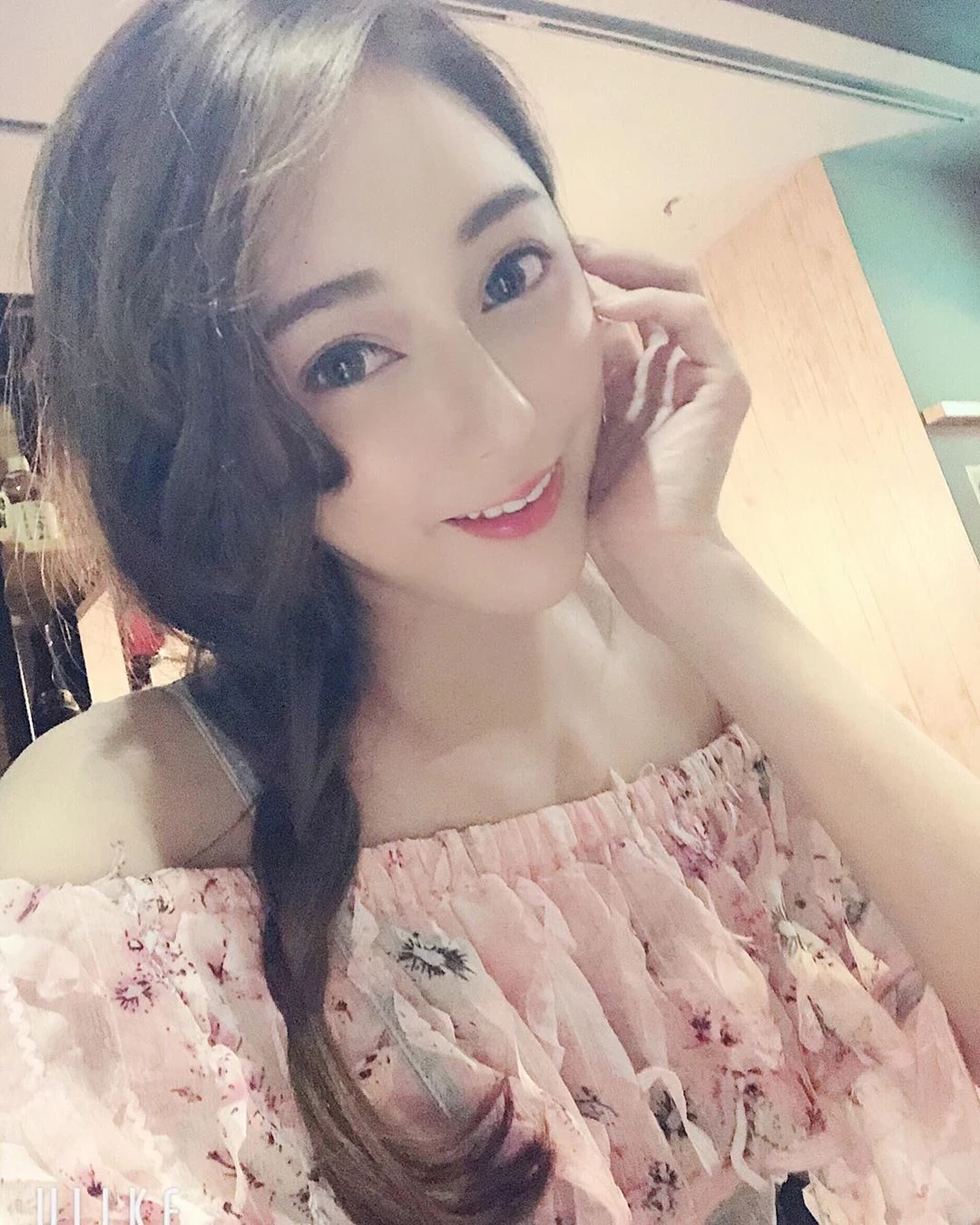4111557.webp