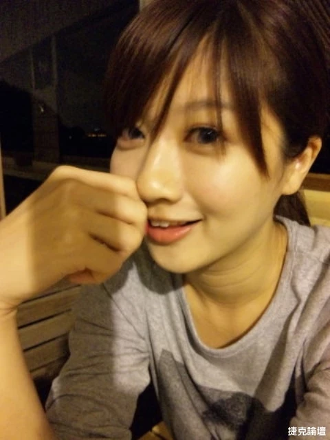 17542413.webp