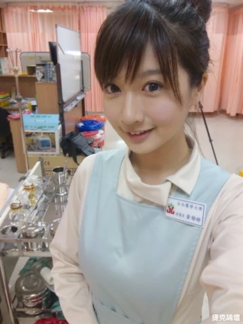 17542412.webp