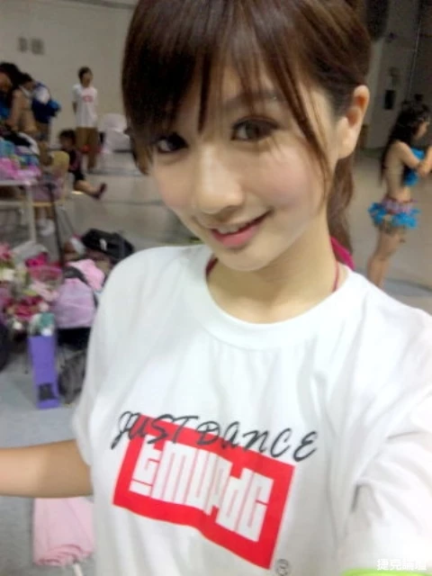 17542424.webp