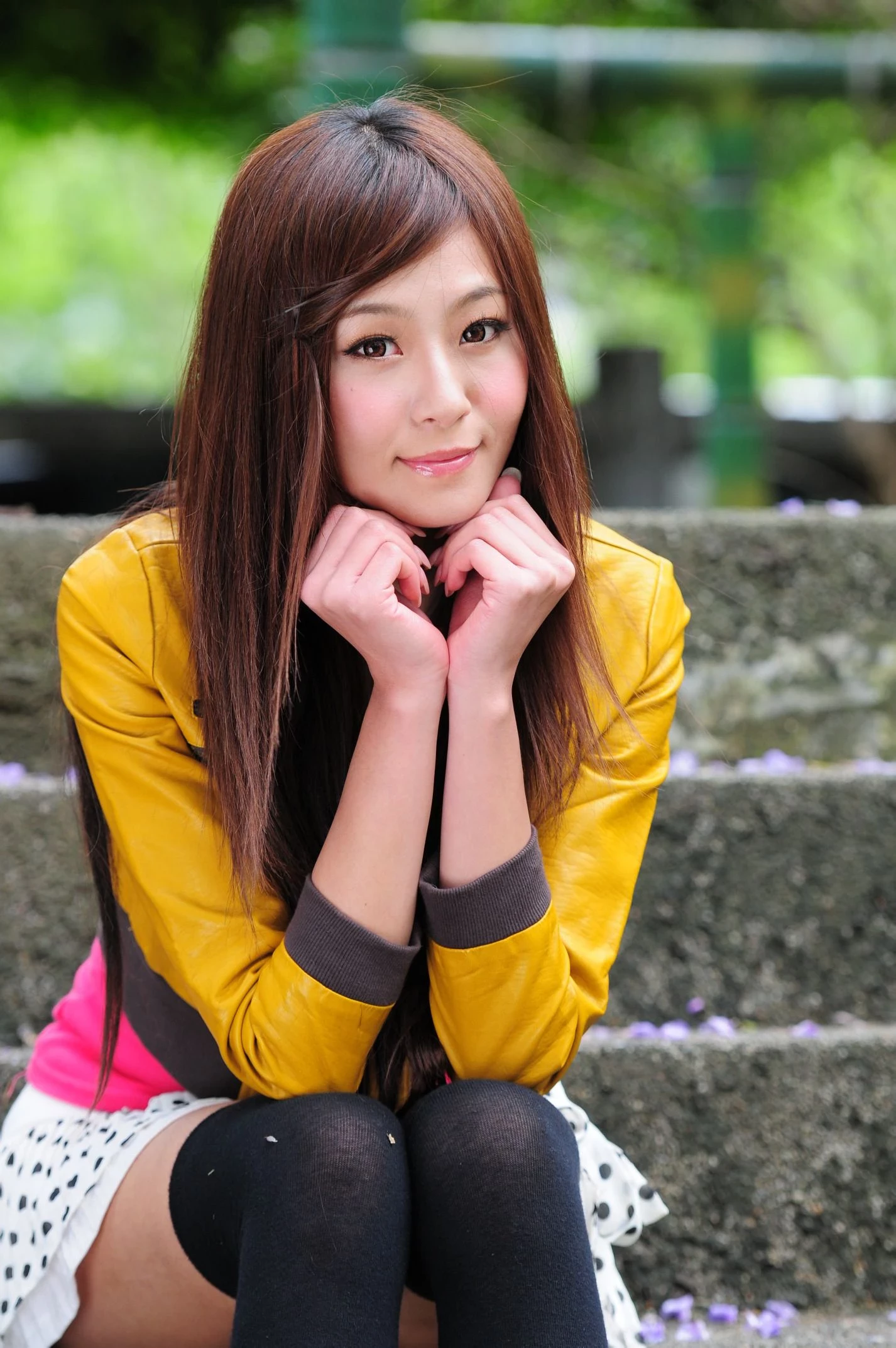 30741848.webp