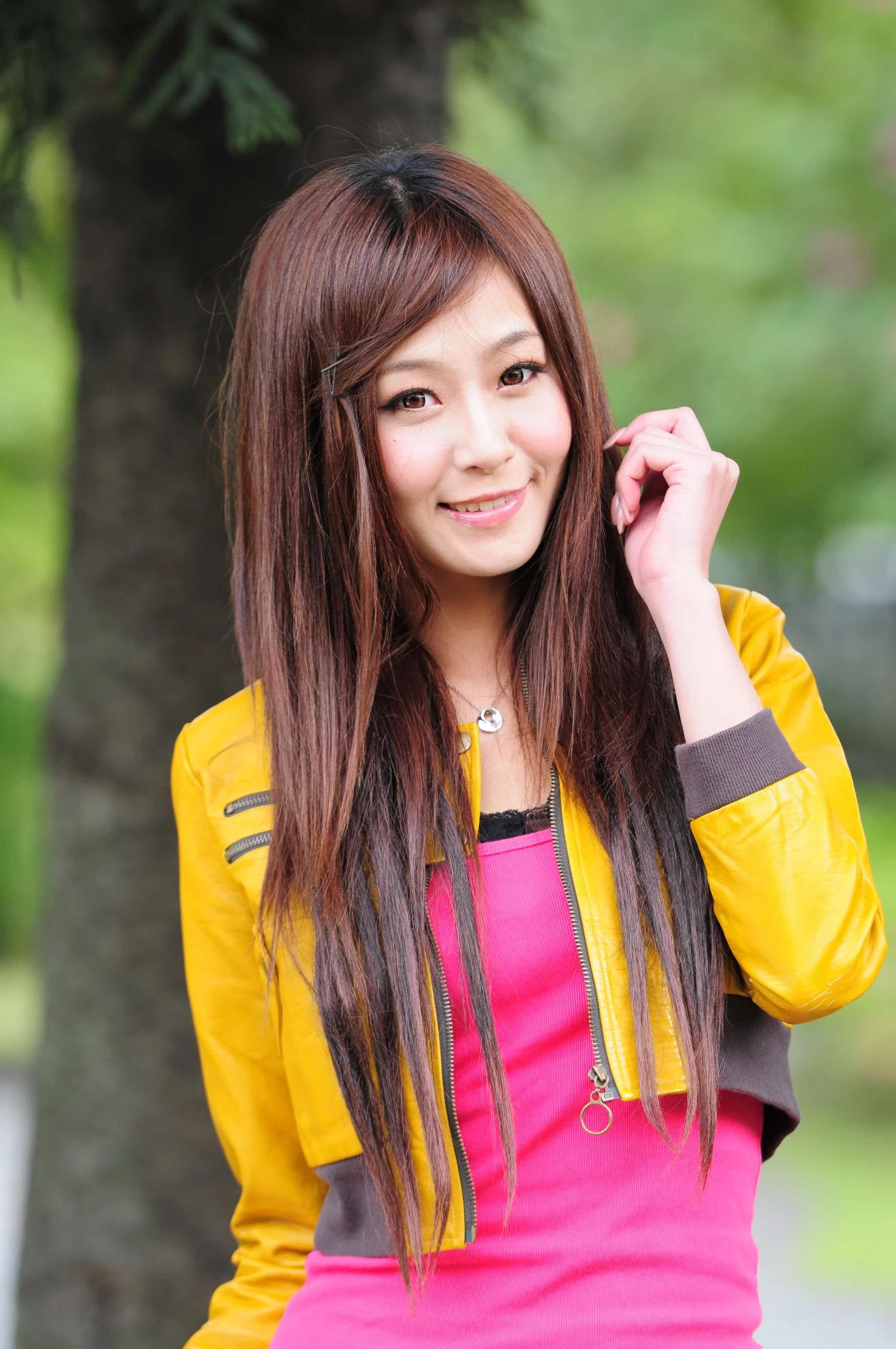 30741867.webp