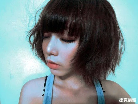 17557127.webp