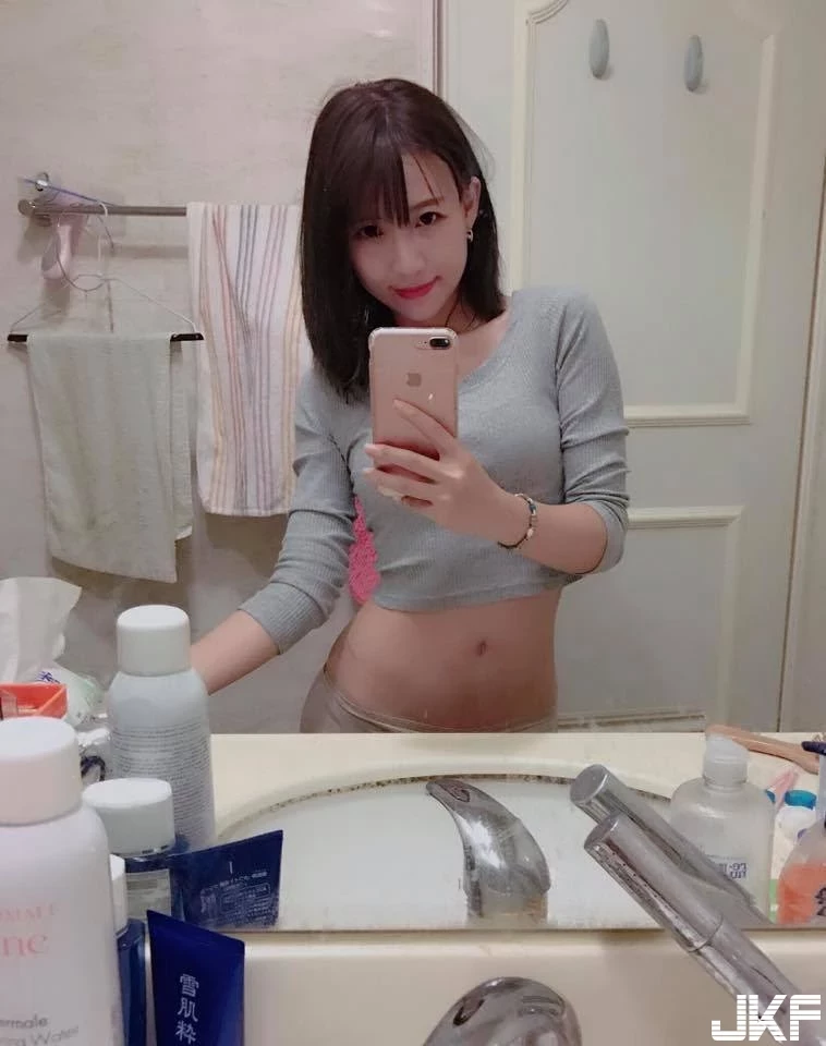 4959593.webp
