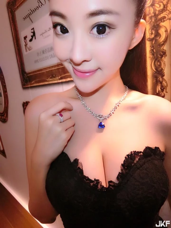 16891156.webp
