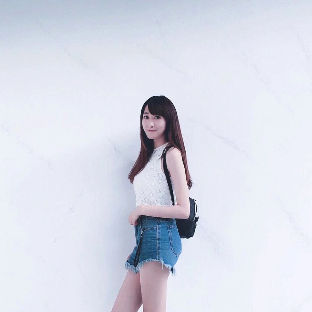 4852211.webp