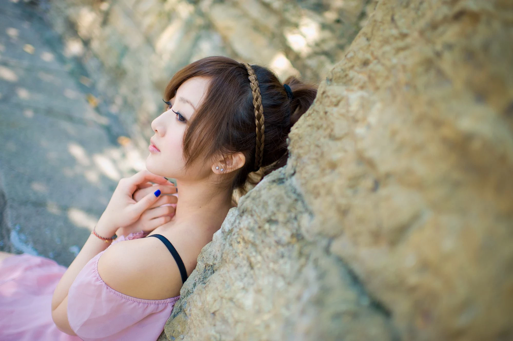 30701686.webp