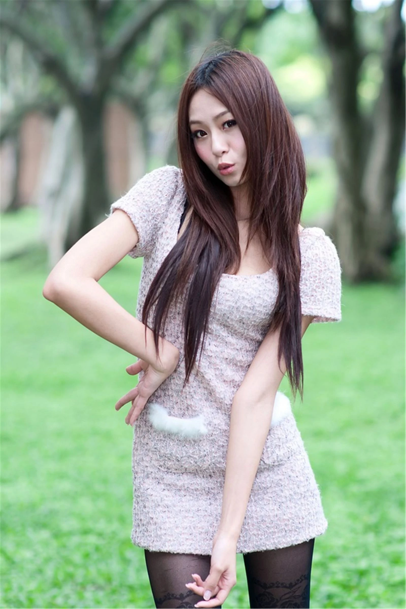 30757100.webp