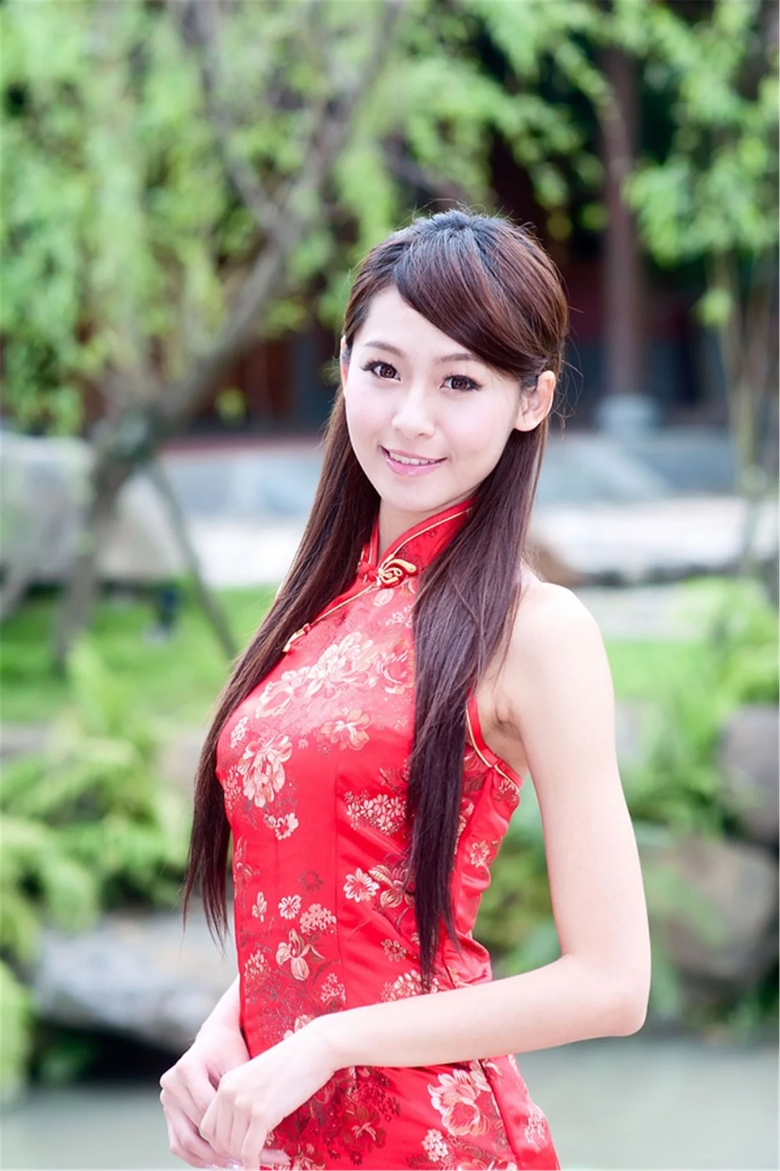 30757112.webp