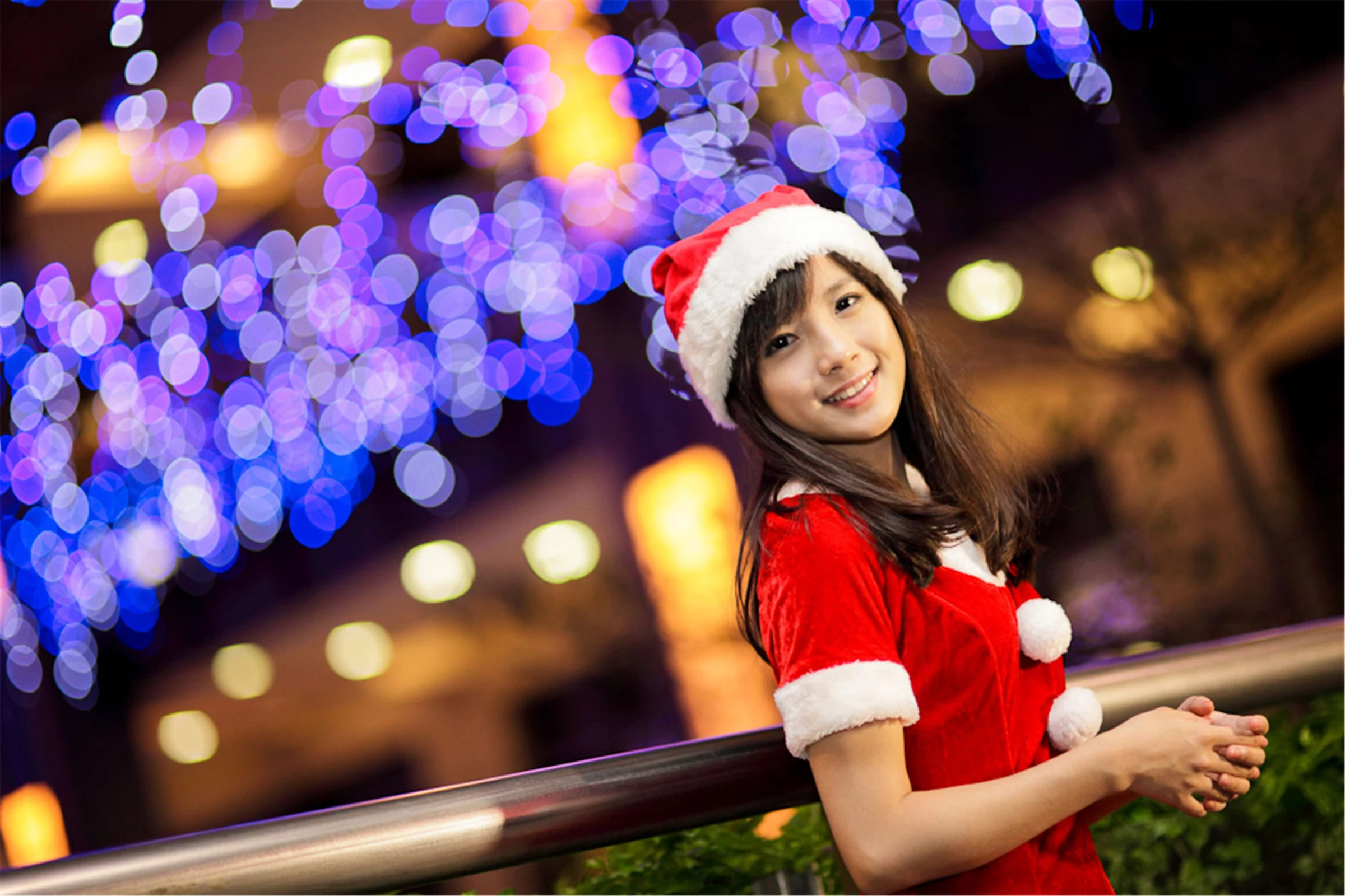 30743591.webp