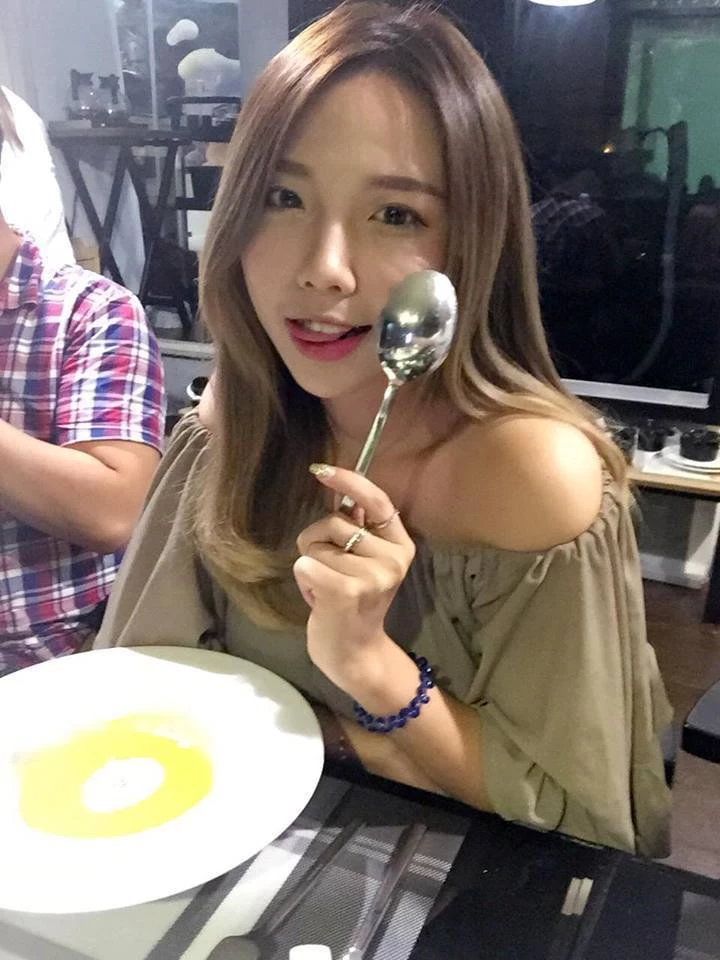 16802049.webp