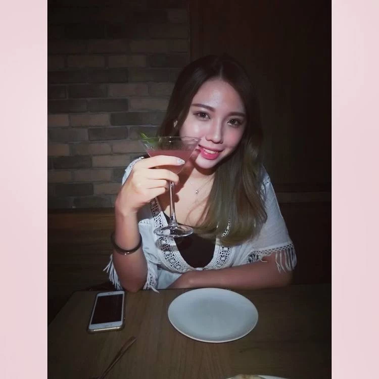 16802050.webp