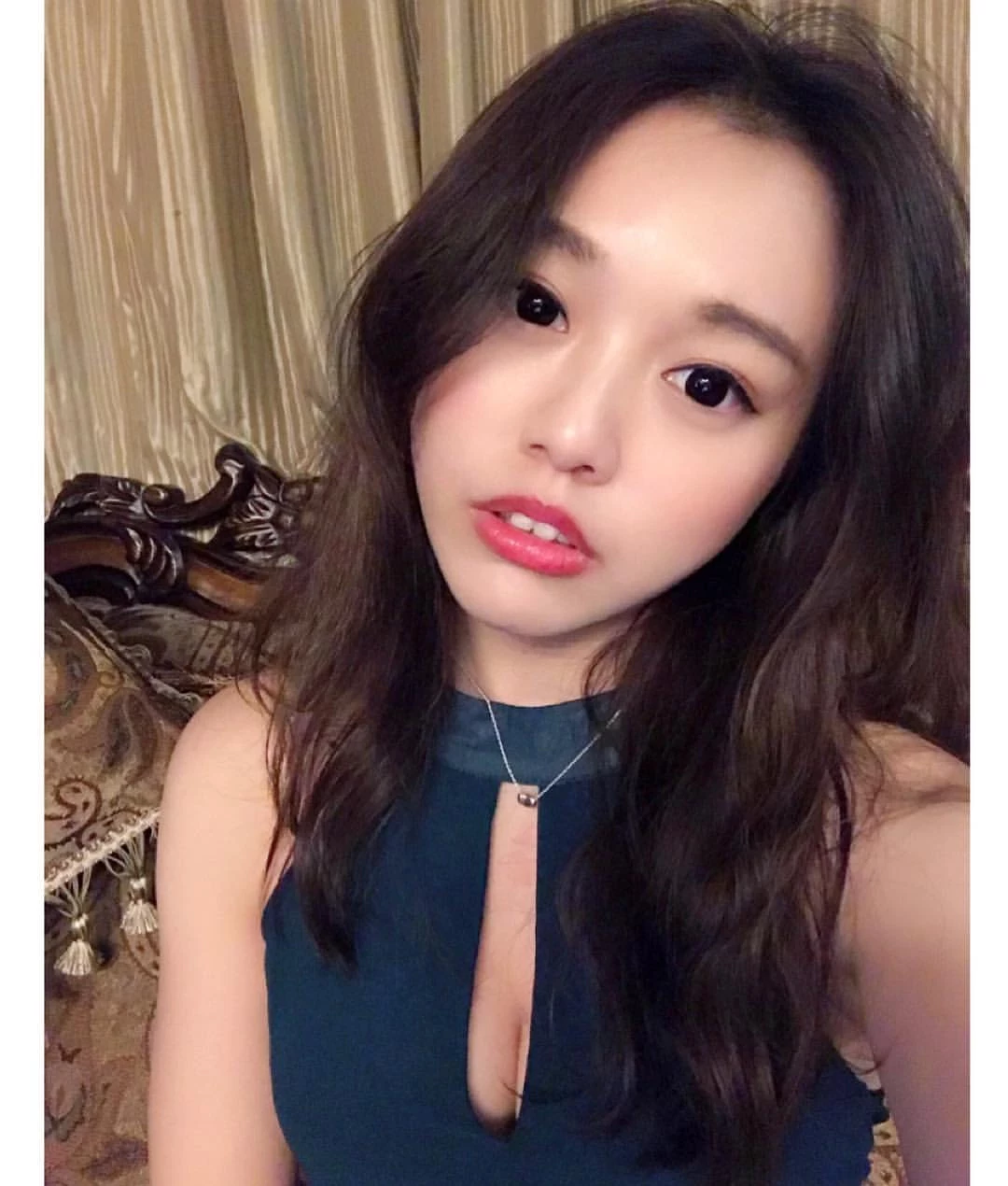4284877.webp