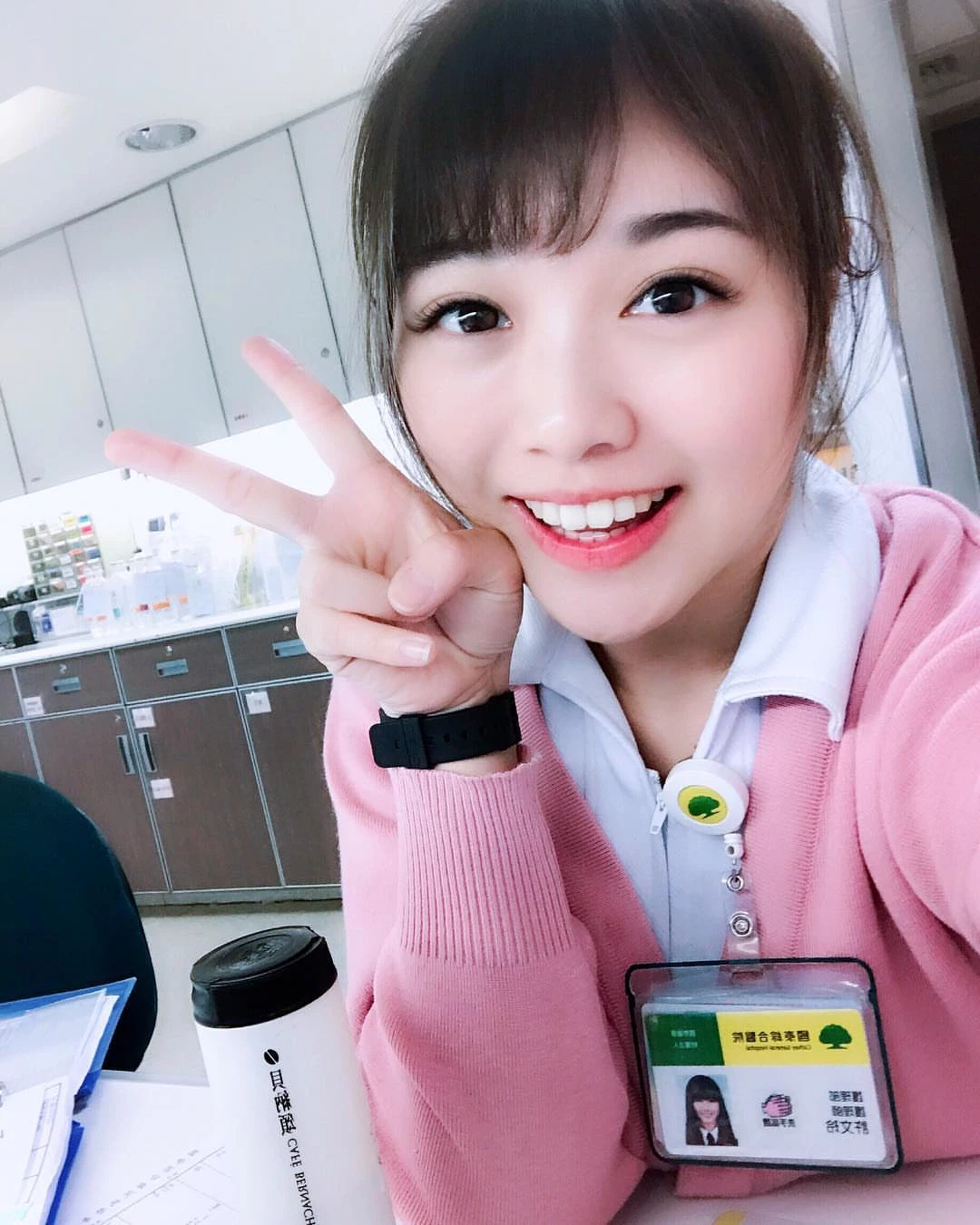 4284884.webp