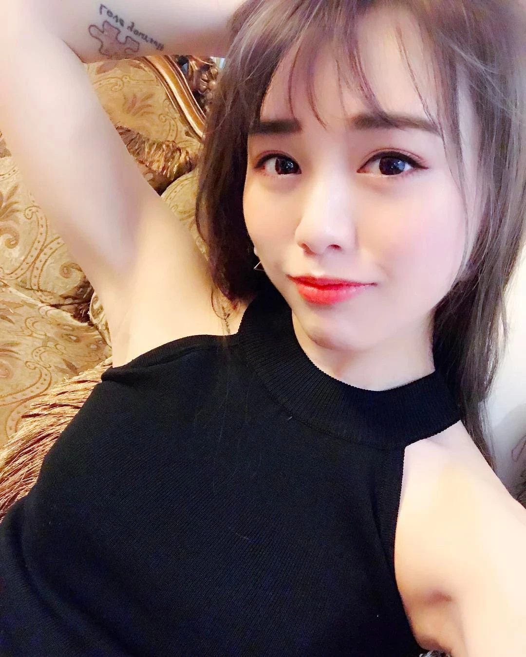 4284887.webp