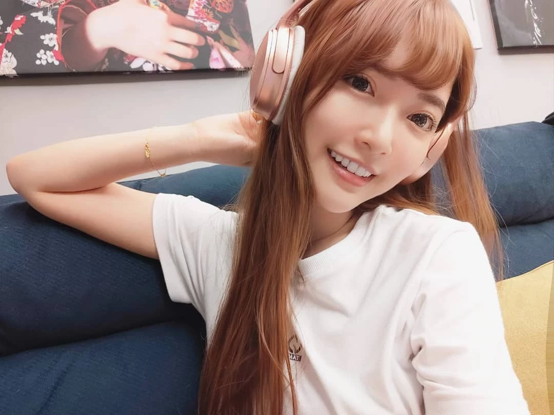 4171541.webp